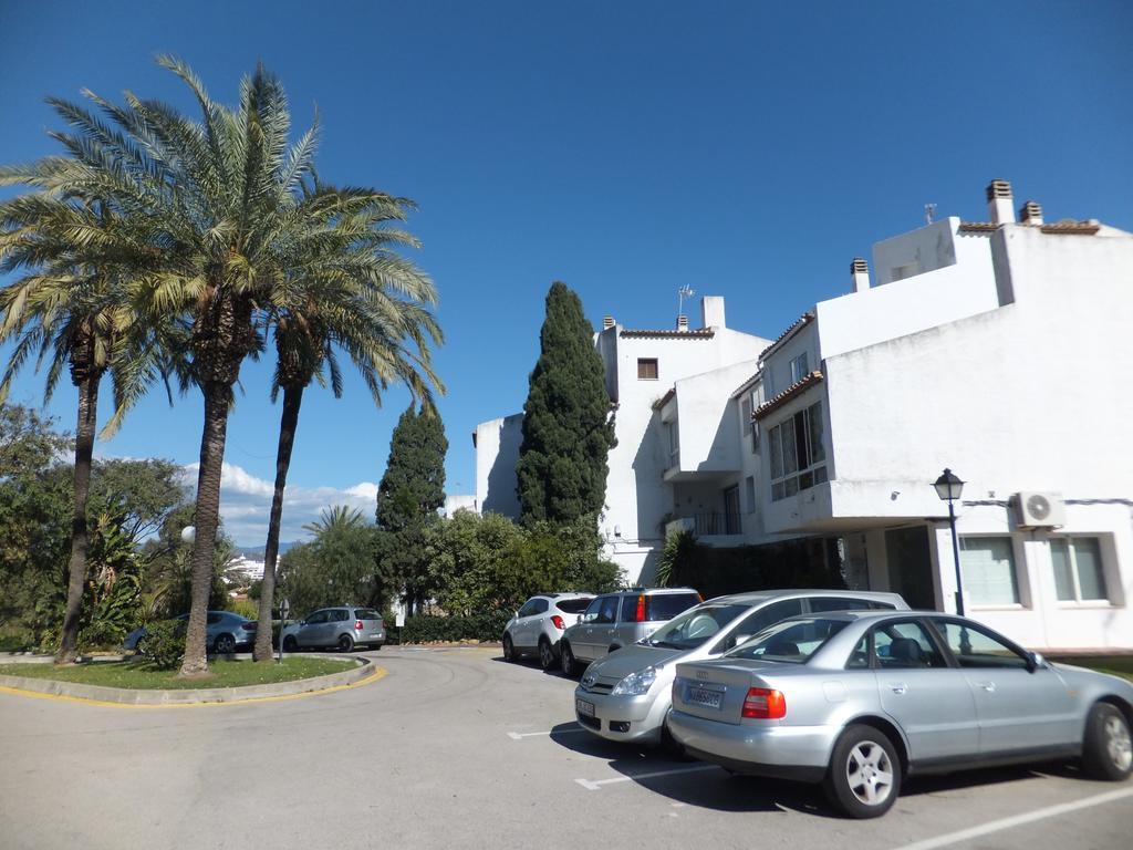 Apartamento Bahia Dorada Estepona Luaran gambar